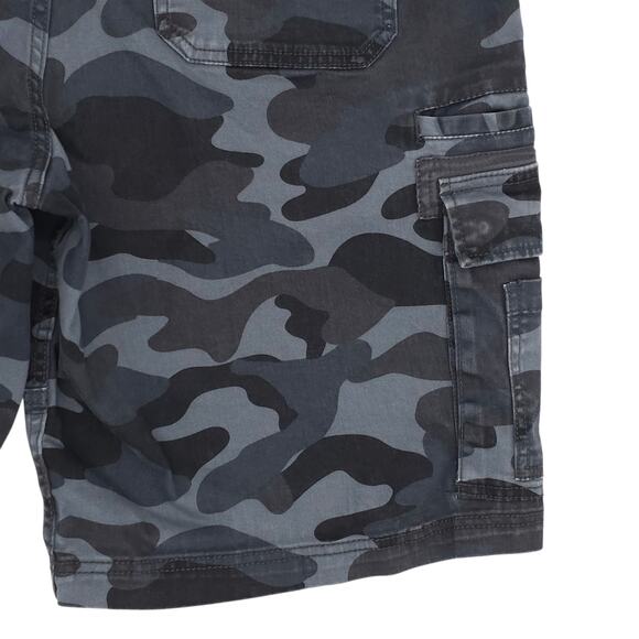 Sun + Stone Cargo Shorts Mens 34 Camo Camouflage Pockets Casual Modern Outdoor - Picture 13 of 13